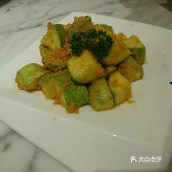 黑瓜吃料应用,解锁美食新体验，尽享美味人生